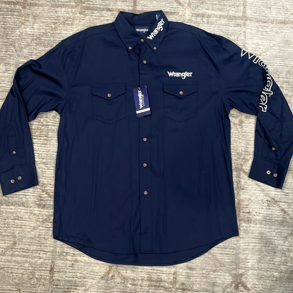 Men’s Wrangler Classic fit Long Shirt